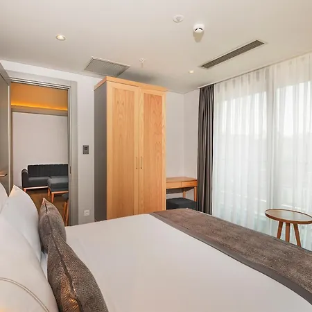 Appart hôtel Meroddi Beyoglu 4*