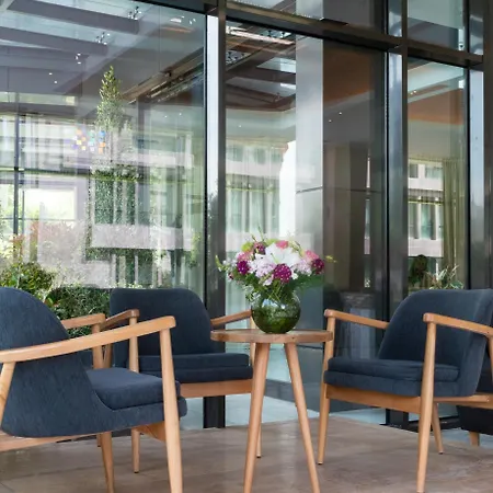 Meroddi Beyoglu 4*